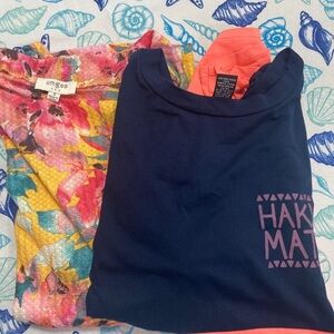 Umgee Vibrant Floral Top and Navy Graphic Tee 2 tops 1 price euc